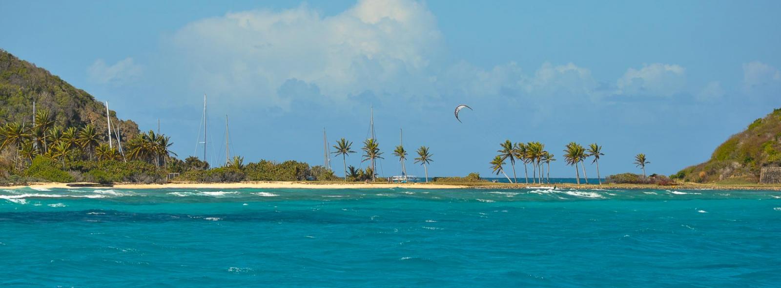  Spot des Grenadines vu du catamaran aux Antilles