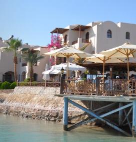Bar avec lieu de repas de l’hôtel Sultan Bey à El Gouna en Egypte