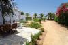 Vue extérieure de l'hotel Villa Naxia sur le spot de Naxos Saint Georges en Grèce